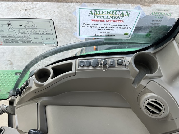 https://photos.machinefinder.com/18/9777818/61527107_large_42859.jpg