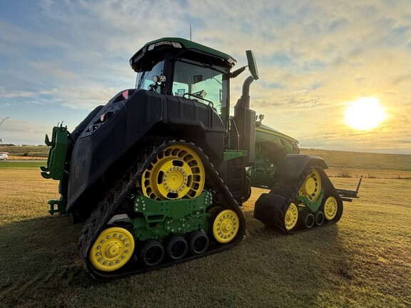 https://photos.machinefinder.com/49/11035349/75994656_large_91179.jpg