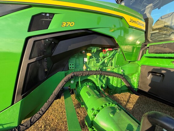 https://photos.machinefinder.com/49/11035349/75994678_large_71811.jpg