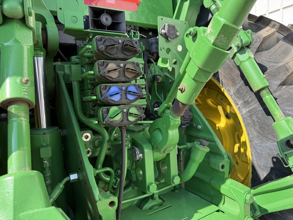 https://photos.machinefinder.com/26/10713126/73617576_large_14713.jpg