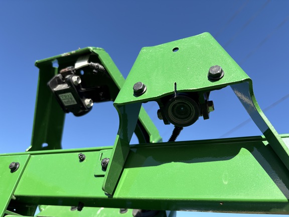https://photos.machinefinder.com/63/10362763/77653344_large_13403.jpg