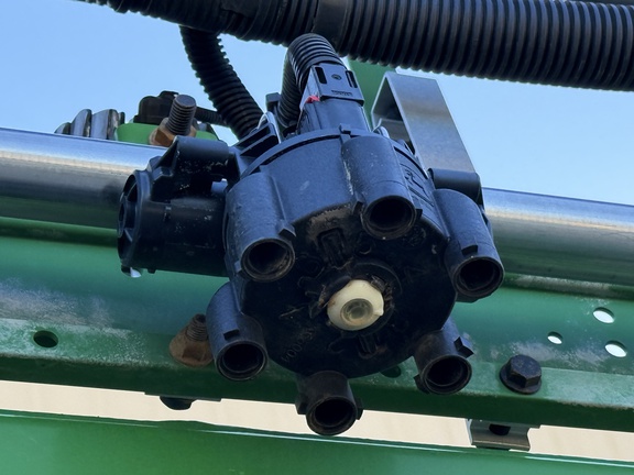 https://photos.machinefinder.com/81/11511381/78897211_large_27481.jpg