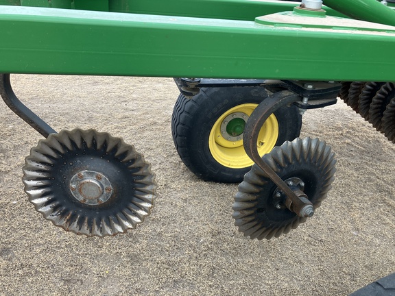 https://photos.machinefinder.com/99/11486299/77602339_large_24139.jpg