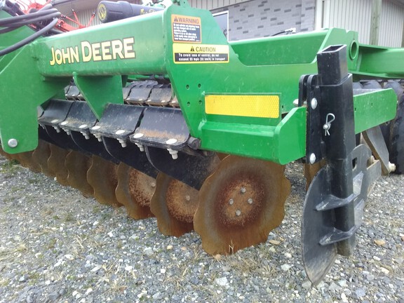 https://photos.machinefinder.com/67/10645867/70765632_large_92251.jpg