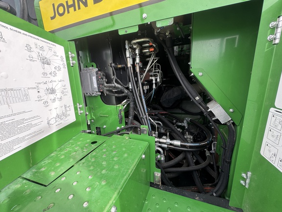 https://photos.machinefinder.com/03/10761003/71261021_large_21213.jpg