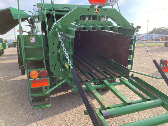 https://photos.machinefinder.com/78/10699278/74327161_large_38918.jpg