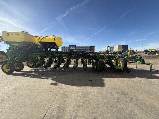 https://photos.machinefinder.com/48/11340948/77922521_large_61216.jpg