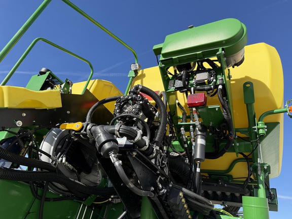 https://photos.machinefinder.com/48/11340948/77922535_large_65104.jpg