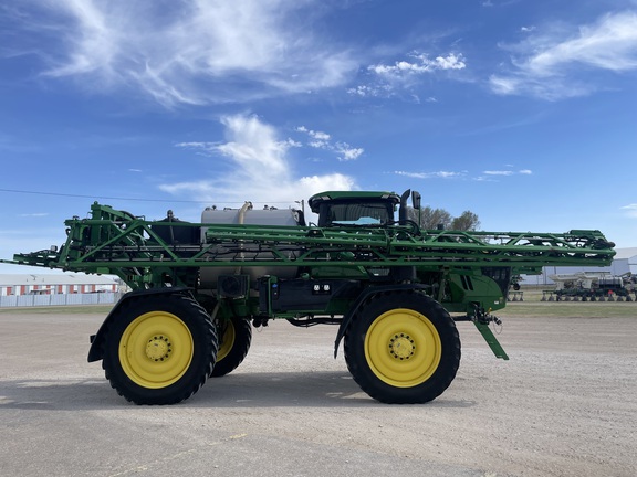 2024 John Deere 616R