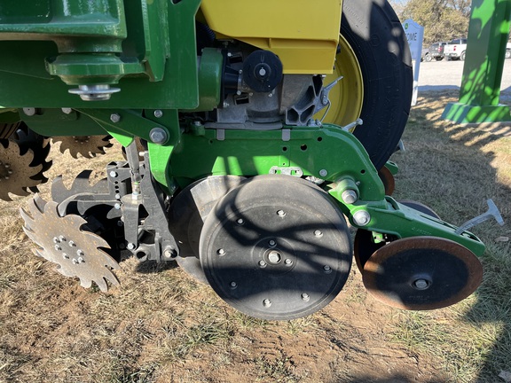 2023 John Deere 1795